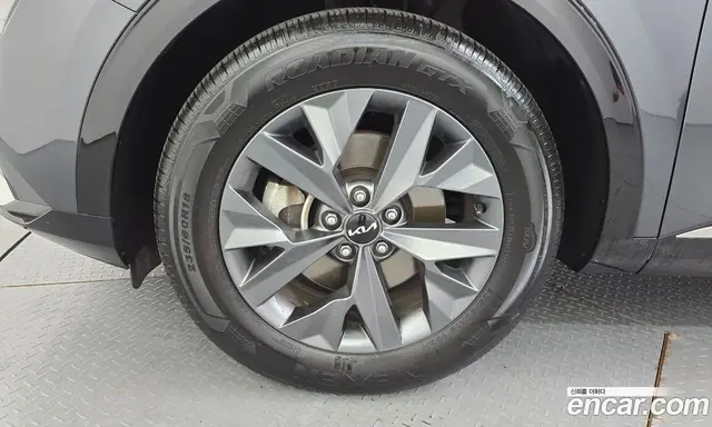 Kia Sportage 2022 1.6 автомат (гидро), миниатюра 5