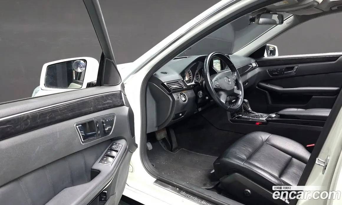 Mercedes-Benz E-Class 2010 2.1 автомат (гидро), фото 11