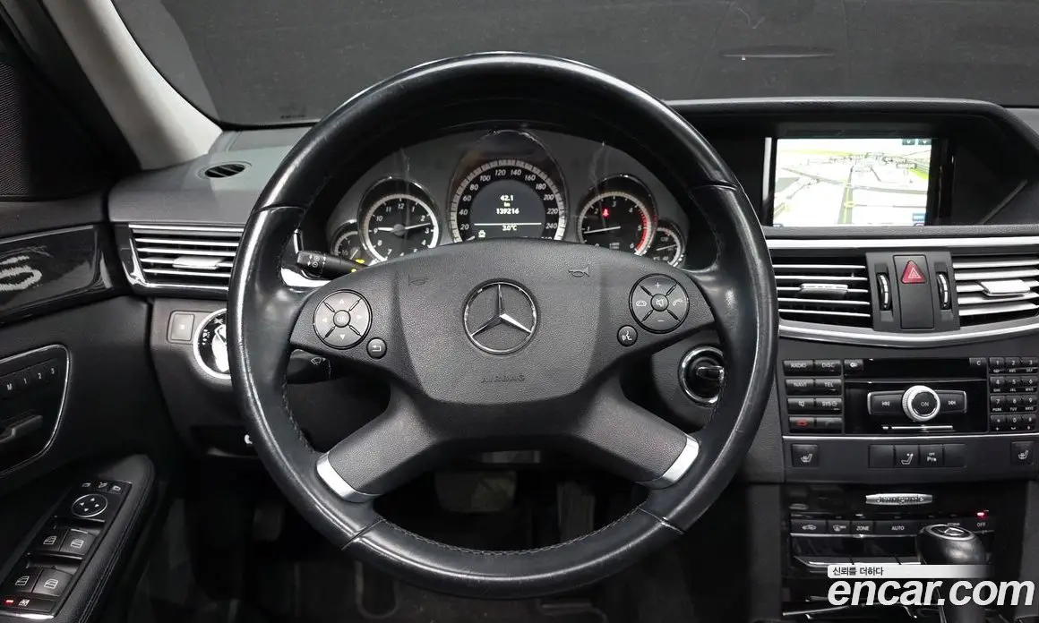 Mercedes-Benz E-Class 2010 2.1 автомат (гидро), фото 13