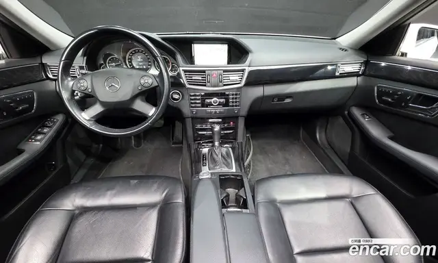 Mercedes-Benz E-Class 2010 2.1 автомат (гидро), миниатюра 7