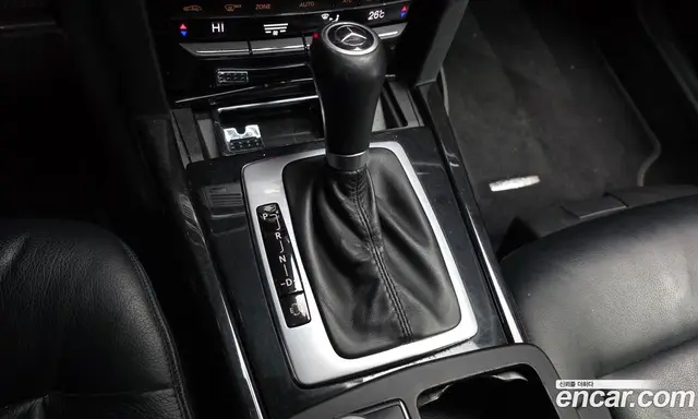 Mercedes-Benz E-Class 2010 2.1 автомат (гидро), миниатюра 9