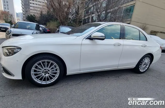 Mercedes-Benz E-Class, 2020, 87 486 км