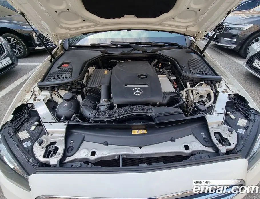 Mercedes-Benz E-Class 2020 2.0 автомат (гидро), фото 6