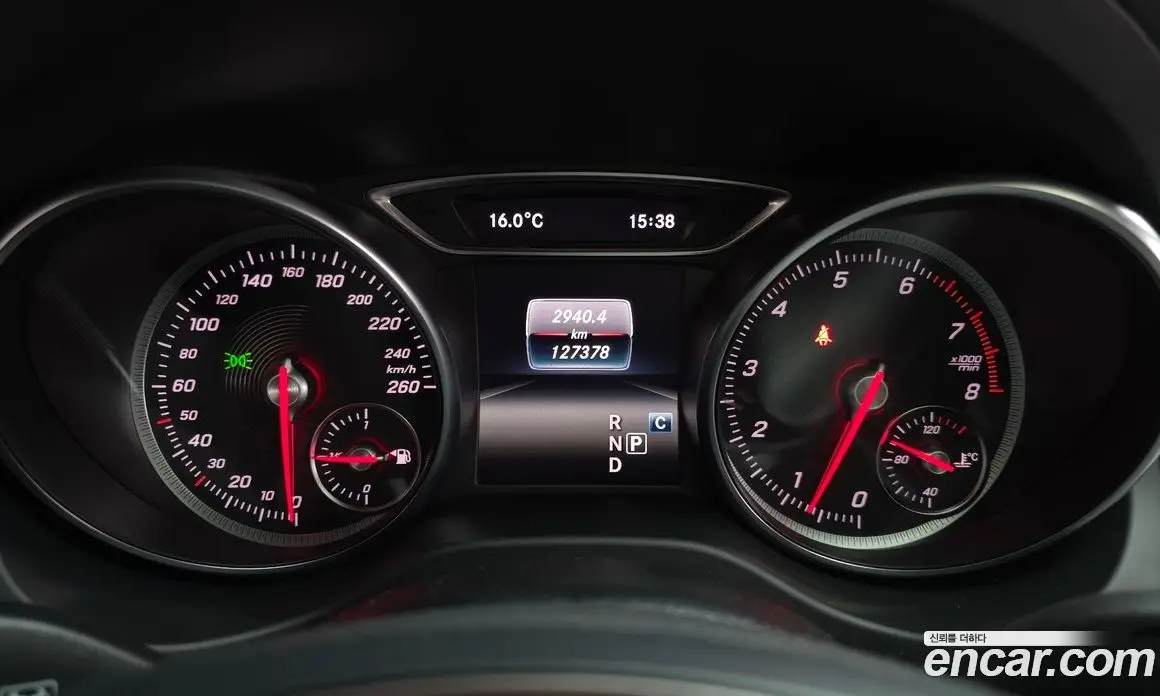 Mercedes-Benz GLA-Class 2019 2.0 автомат (гидро), фото 11 Mercedes-Benz GLA-Class 2019 2.0 автомат (гидро), фото 11