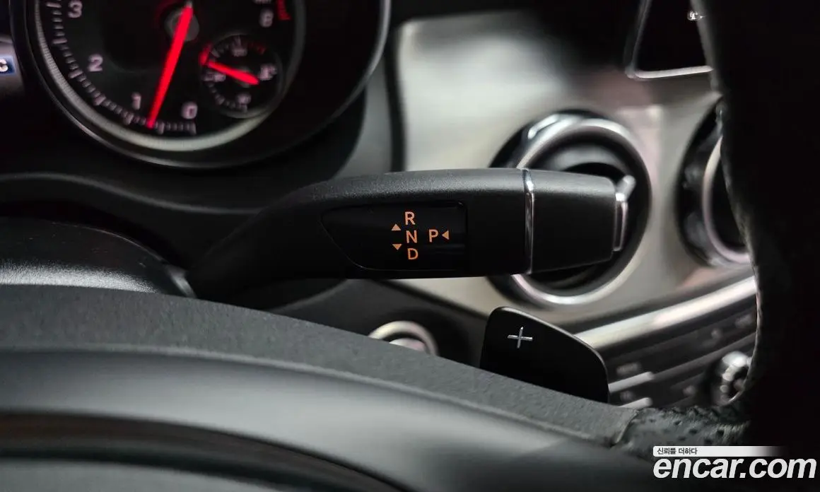 Mercedes-Benz GLA-Class 2019 2.0 автомат (гидро), фото 12 Mercedes-Benz GLA-Class 2019 2.0 автомат (гидро), фото 12