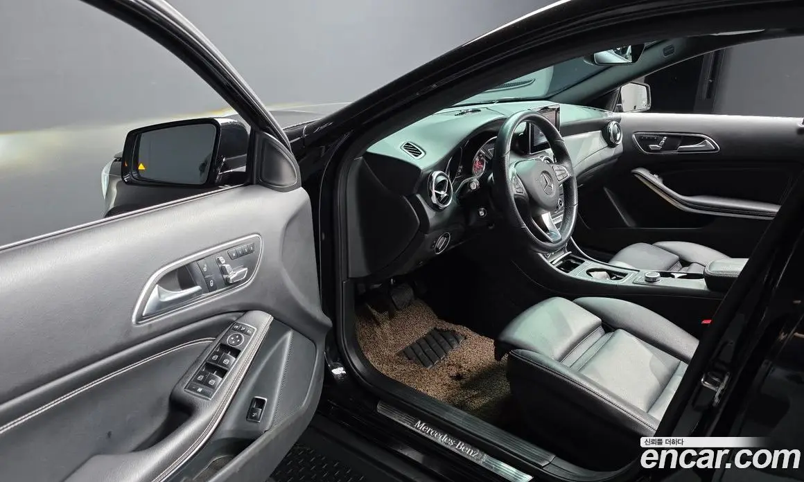 Mercedes-Benz GLA-Class 2019 2.0 автомат (гидро), фото 13 Mercedes-Benz GLA-Class 2019 2.0 автомат (гидро), фото 13
