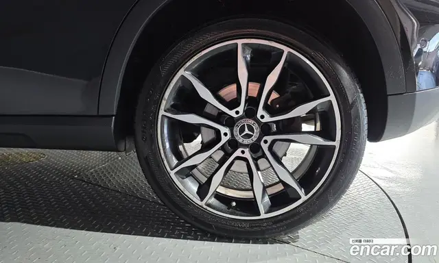 Mercedes-Benz GLA-Class 2019 2.0 автомат (гидро), миниатюра 7 Mercedes-Benz GLA-Class 2019 2.0 автомат (гидро), миниатюра 7