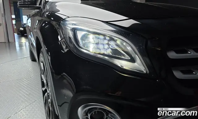 Mercedes-Benz GLA-Class 2019 2.0 автомат (гидро), миниатюра 8 Mercedes-Benz GLA-Class 2019 2.0 автомат (гидро), миниатюра 8