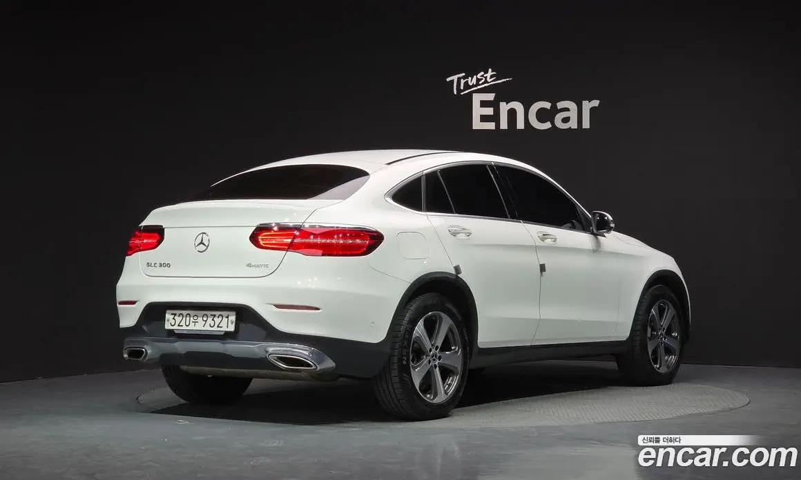Mercedes-Benz GLC-Class 2019 2.0 автомат (гидро), фото 2 Mercedes-Benz GLC-Class 2019 2.0 автомат (гидро), фото 2