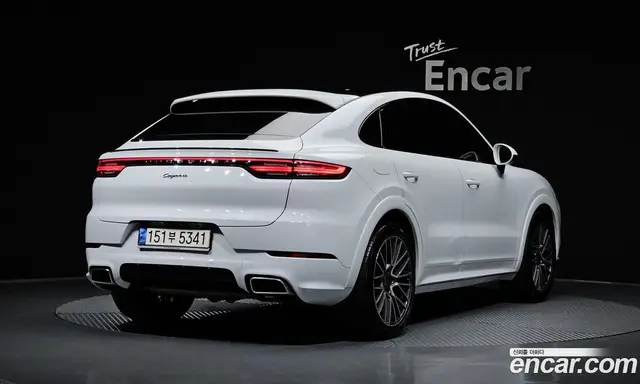Porsche Cayenne 2021 3.0 автомат (гидро), миниатюра 2