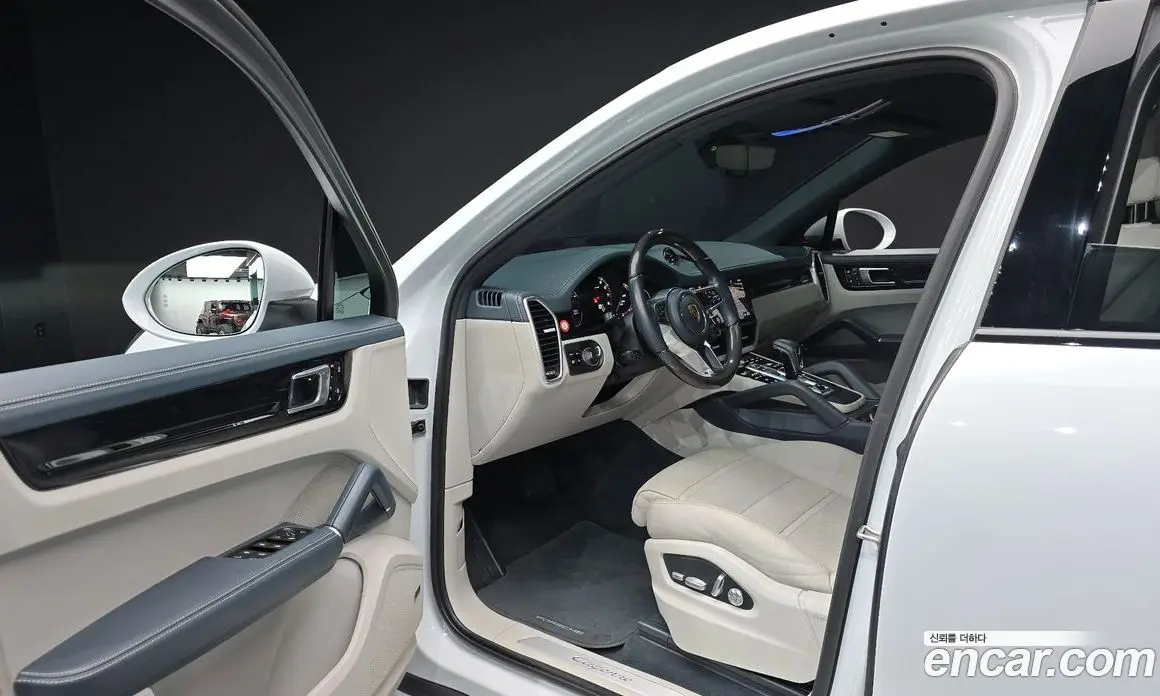 Porsche Cayenne 2021 3.0 автомат (гидро), фото 13