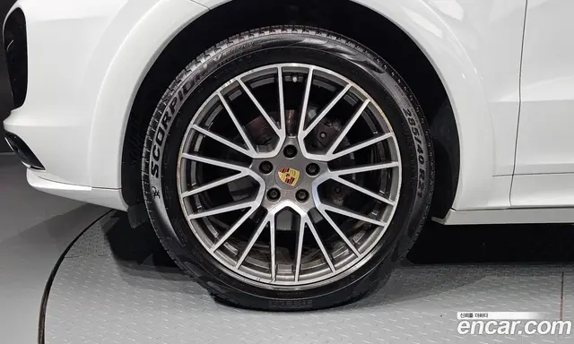 Porsche Cayenne 2021 3.0 автомат (гидро), миниатюра 5