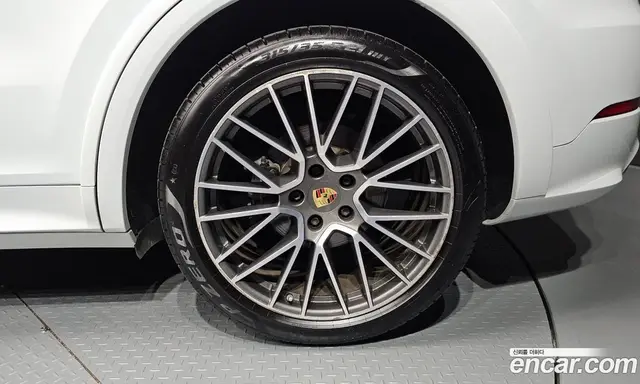 Porsche Cayenne 2021 3.0 автомат (гидро), миниатюра 7