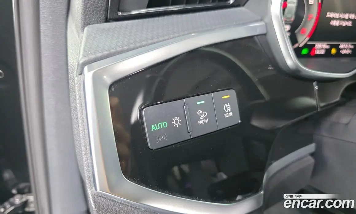 Audi Q3 2023 2.0 автомат (гидро), фото 20