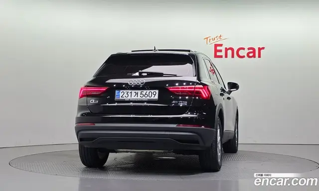 Audi Q3 2023 2.0 автомат (гидро), миниатюра 4