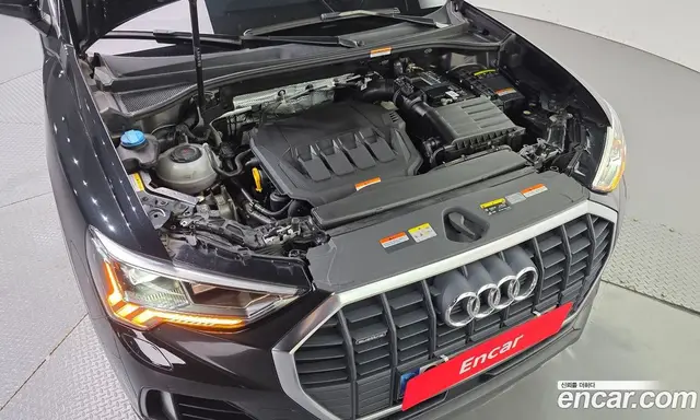 Audi Q3 2023 2.0 автомат (гидро), миниатюра 6