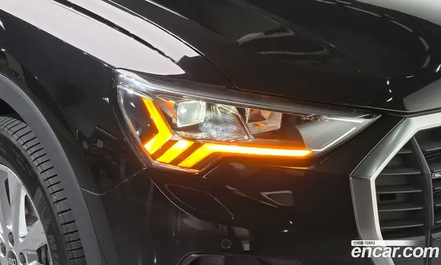 Audi Q3 2023 2.0 автомат (гидро), миниатюра 8