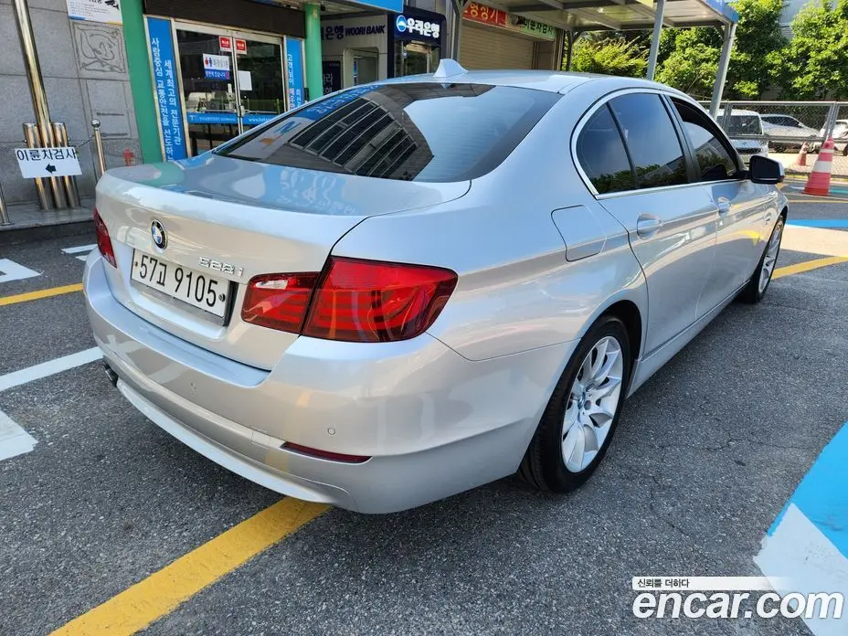 BMW 5 серия 2013 2.0 автомат (гидро), фото 3