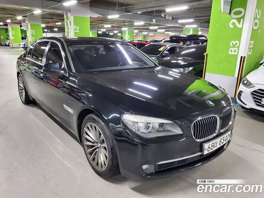 BMW 7 серия 2012 4.4 автомат (гидро), фото 6 BMW 7 серия 2012 4.4 автомат (гидро), фото 6