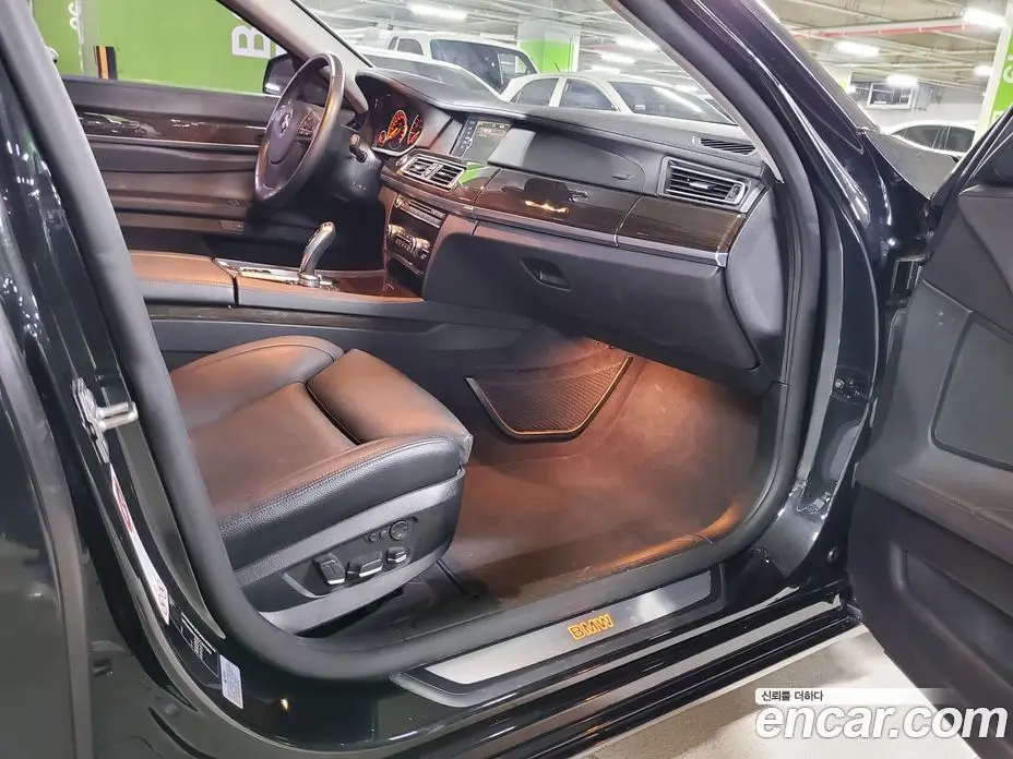 BMW 7 серия 2012 4.4 автомат (гидро), фото 7 BMW 7 серия 2012 4.4 автомат (гидро), фото 7