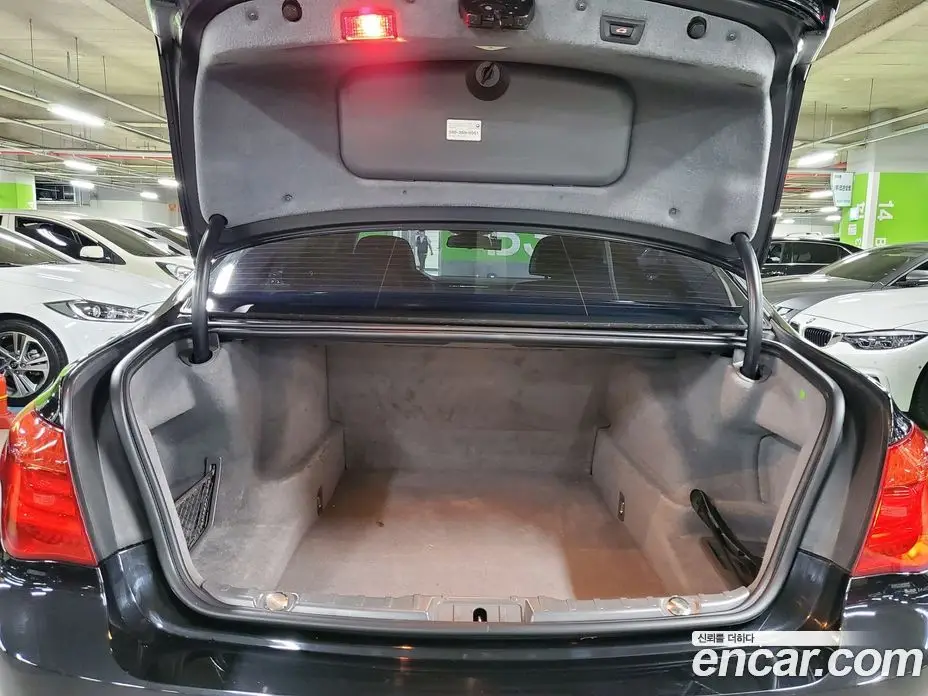 BMW 7 серия 2012 4.4 автомат (гидро), фото 10 BMW 7 серия 2012 4.4 автомат (гидро), фото 10