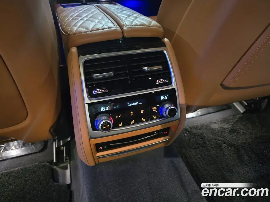 BMW 7 серия 2022 3.0 автомат (гидро), фото 12