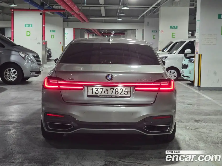 BMW 7 серия 2022 3.0 автомат (гидро), фото 3