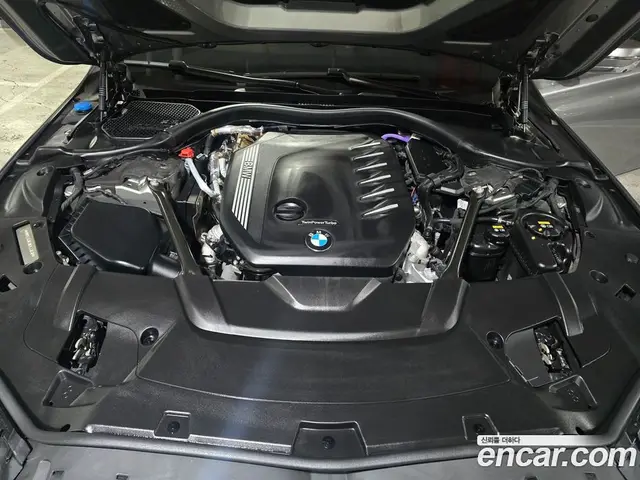 BMW 7 серия 2022 3.0 автомат (гидро), миниатюра 6