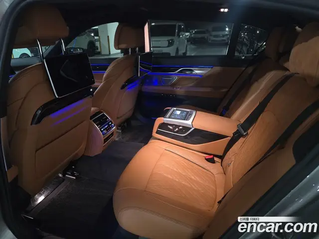 BMW 7 серия 2022 3.0 автомат (гидро), миниатюра 10