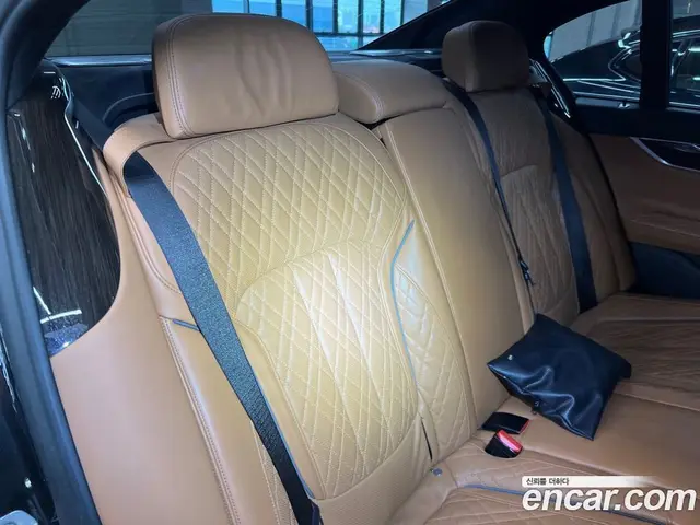 BMW 7 серия 2022 3.0 автомат (гидро), миниатюра 4