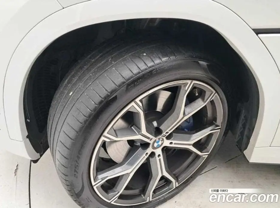 BMW X6 2021 3.0 автомат (гидро), фото 20