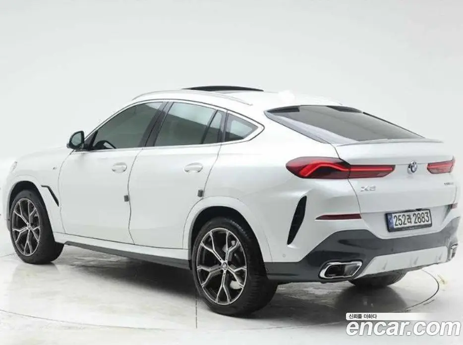 BMW X6 2021 3.0 автомат (гидро), фото 4