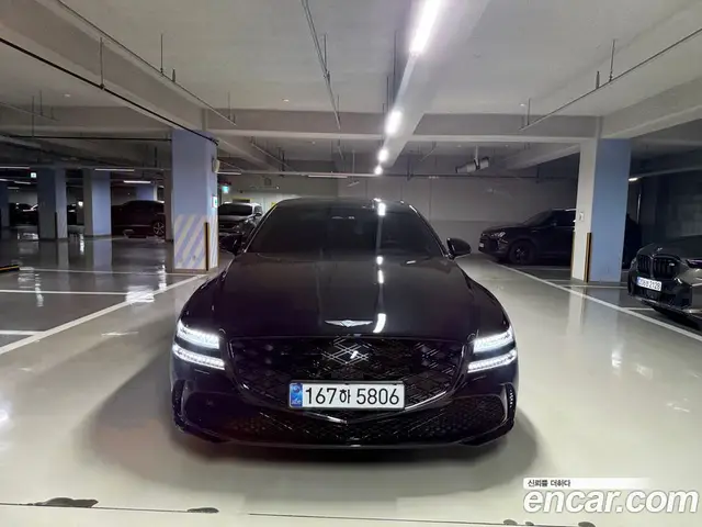 Genesis G80, 2025, 17 700 км