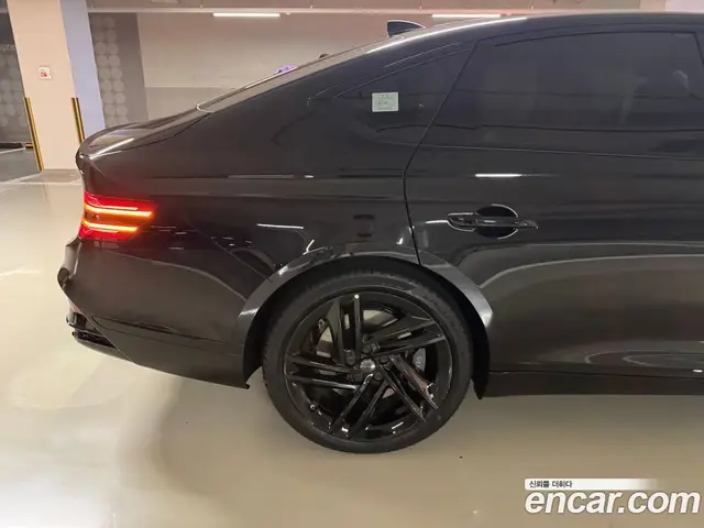 Genesis G80 2025 2.5 автомат (гидро), миниатюра 2