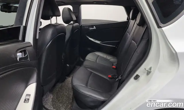 Hyundai Accent 2013 1.6 автомат (гидро), миниатюра 11