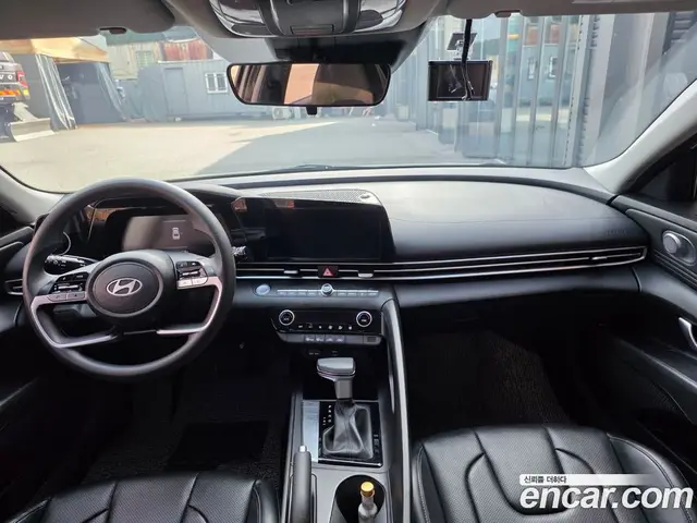 Hyundai Avante 2023 1.6 автомат (гидро), миниатюра 11