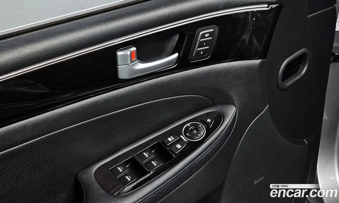 Hyundai Genesis 2012 3.3 автомат (гидро), фото 20