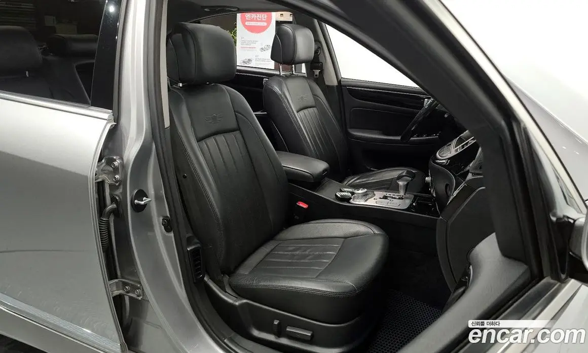 Hyundai Genesis 2012 3.3 автомат (гидро), фото 10