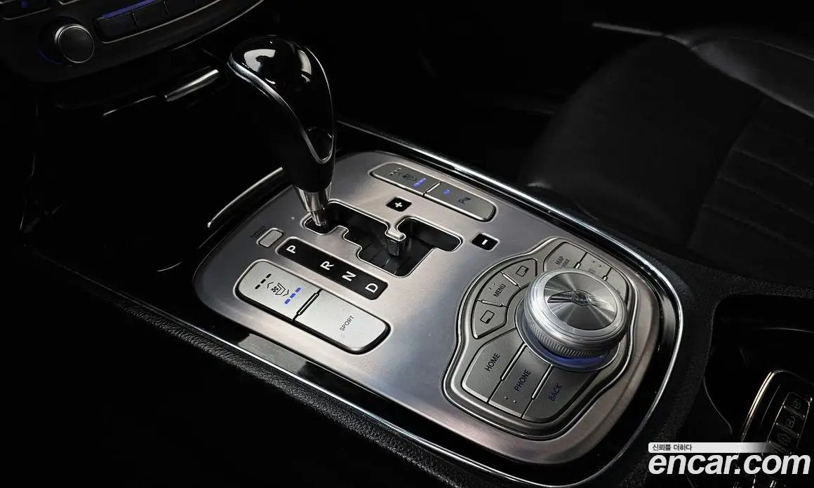 Hyundai Genesis 2013 3.3 автомат (гидро), фото 9 Hyundai Genesis 2013 3.3 автомат (гидро), фото 9