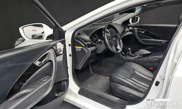 Hyundai Grandeur 2016 2.4 автомат (гидро), миниатюра 11