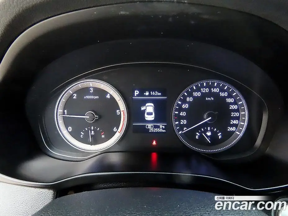 Hyundai Grandeur 2018 2.2 автомат (гидро), фото 5