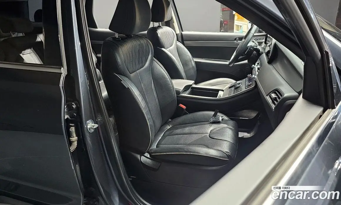 Hyundai Palisade 2020 2.2 автомат (гидро), фото 17