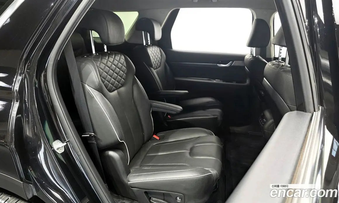 Hyundai Palisade 2021 2.2 автомат (гидро), фото 11