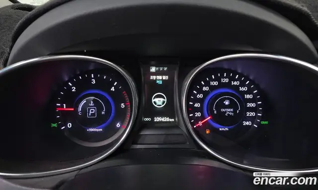Hyundai Santa Fe 2015 2.0 автомат (гидро), миниатюра 8 Hyundai Santa Fe 2015 2.0 автомат (гидро), миниатюра 8