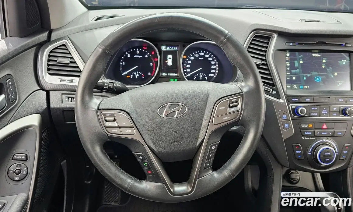 Hyundai Santa Fe 2016 2.0 автомат (гидро), фото 13