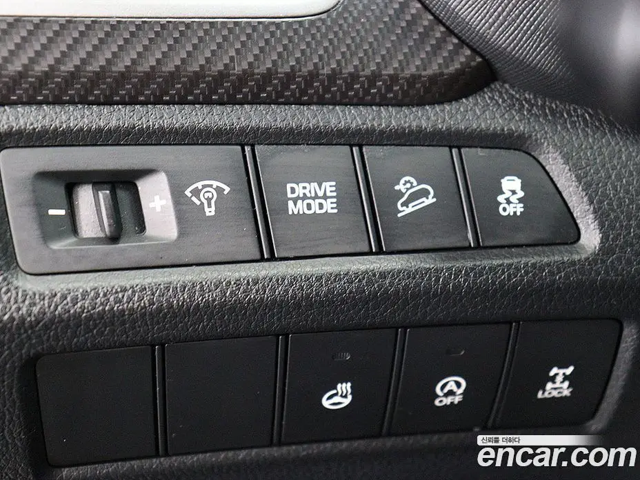 Hyundai Santa Fe 2016 2.0 автомат (гидро), фото 10 Hyundai Santa Fe 2016 2.0 автомат (гидро), фото 10