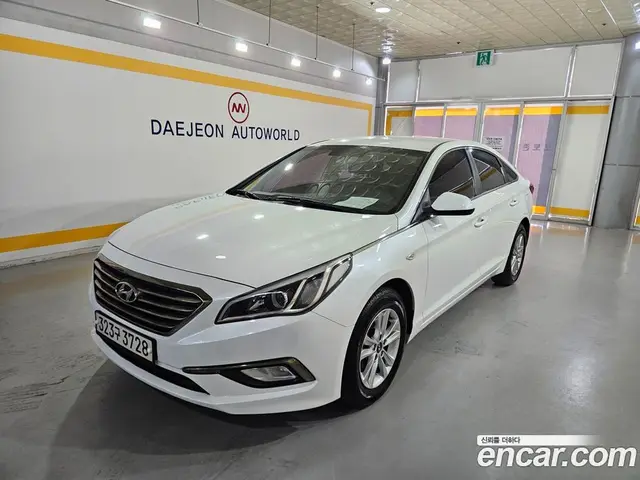 Hyundai Sonata 2015 2.0 автомат (гидро), миниатюра 2