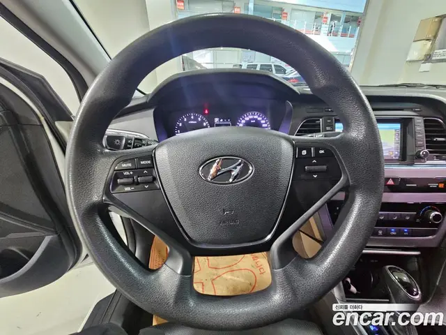 Hyundai Sonata 2015 2.0 автомат (гидро), миниатюра 12