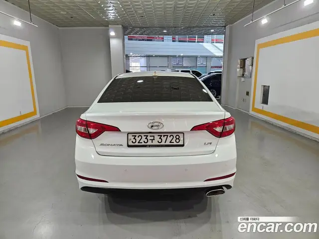 Hyundai Sonata 2015 2.0 автомат (гидро), миниатюра 4
