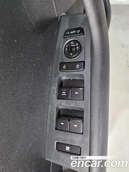 Hyundai Sonata 2015 2.0 автомат (гидро), фото 9